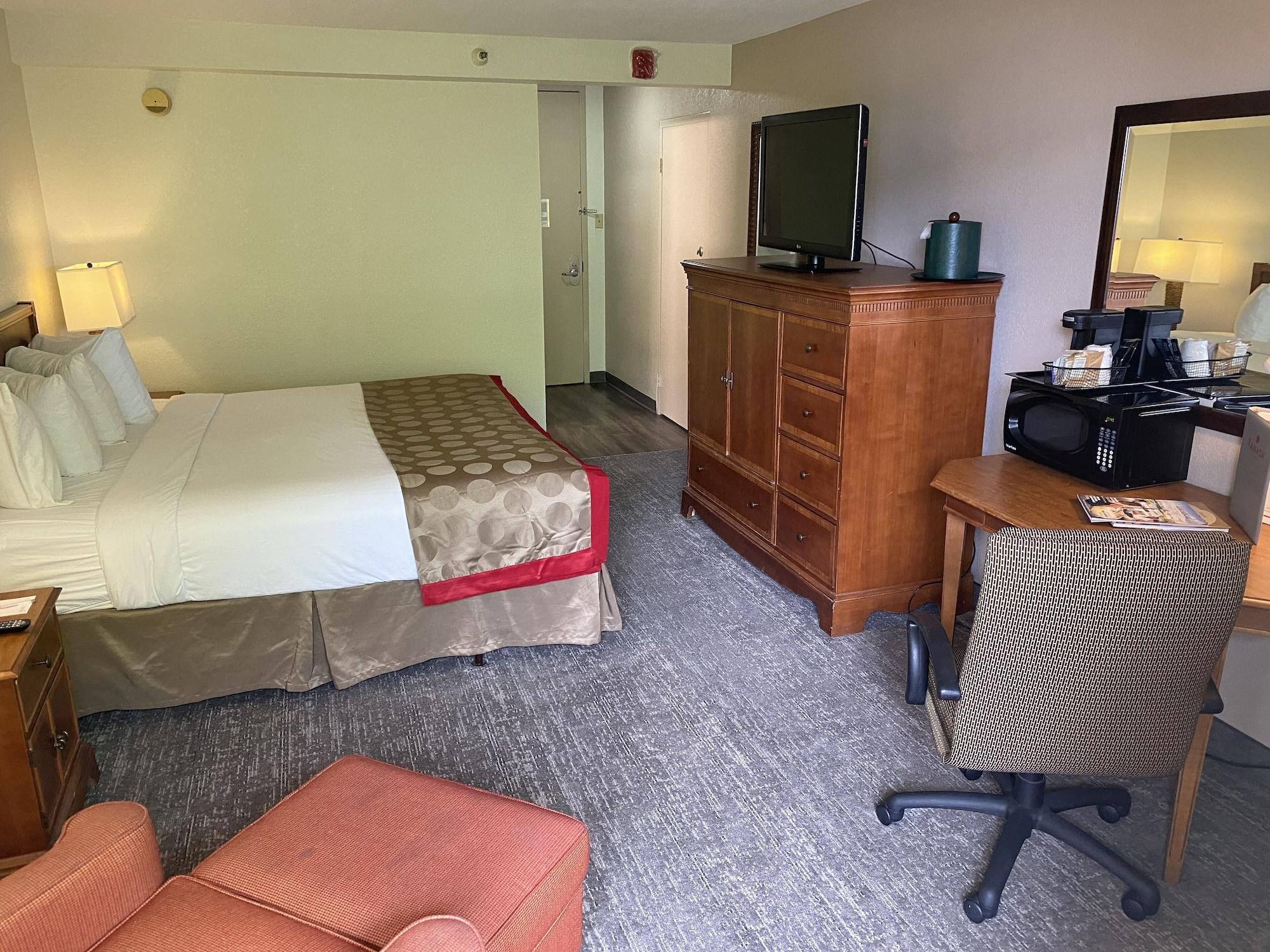 Ramada By Wyndham Albuquerque Midtown Hotel Ngoại thất bức ảnh