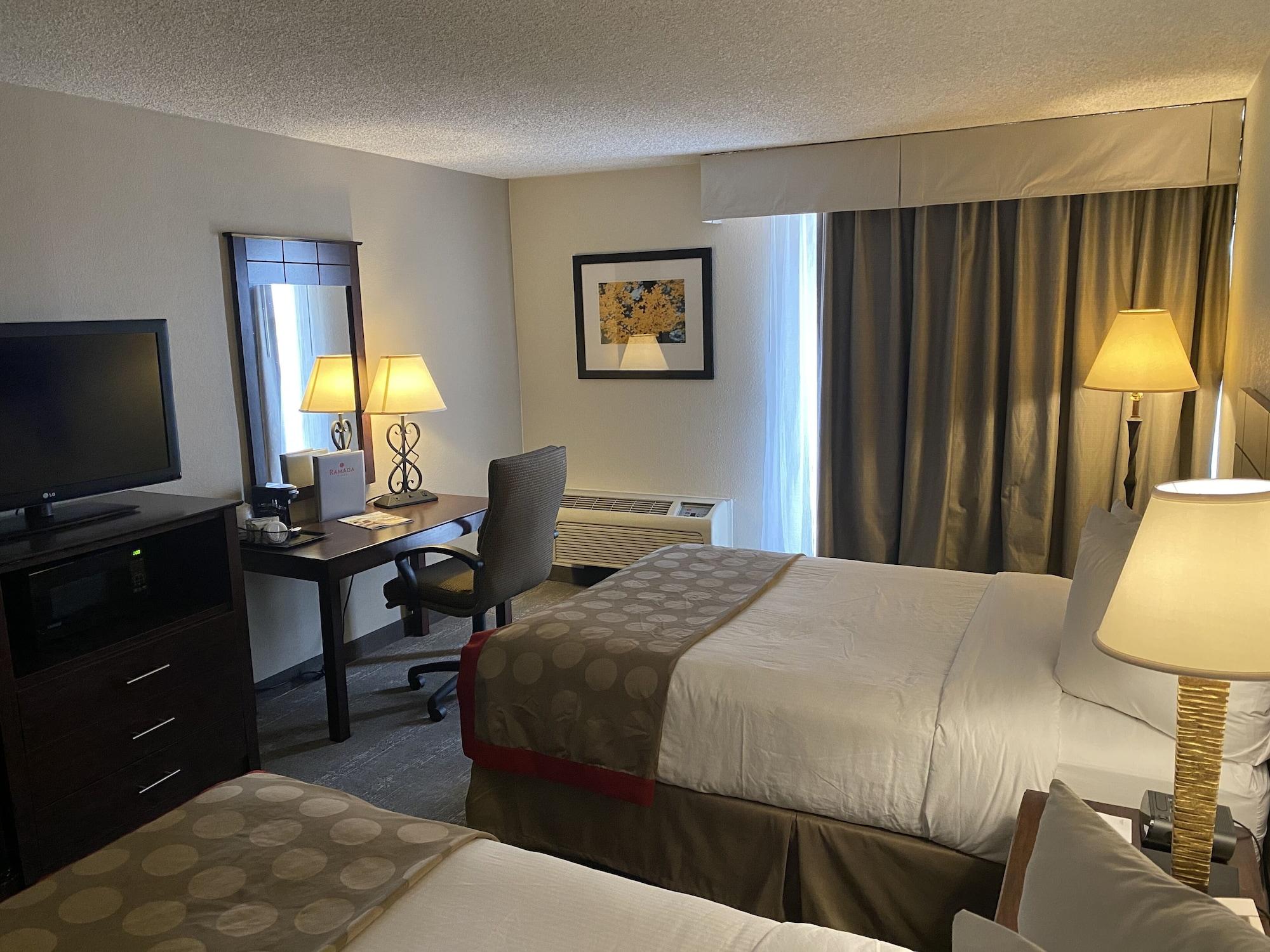 Ramada By Wyndham Albuquerque Midtown Hotel Ngoại thất bức ảnh